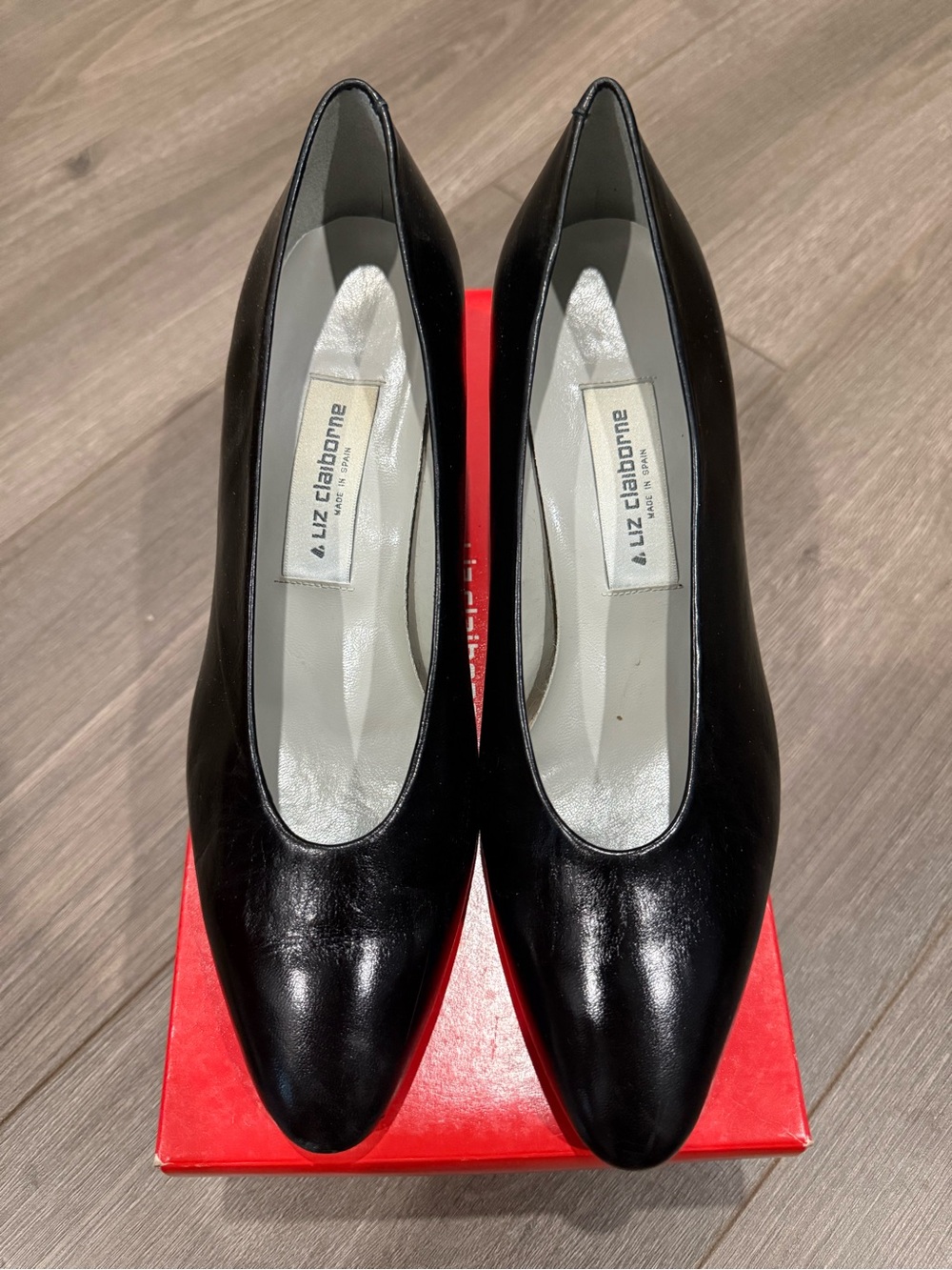 Vintage Liz Claiborne Made in Spain Black Leather Classic Pump